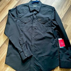Kimes Ranch Apparel Black Pearl Snap Button Up Size: S(Brand New)
